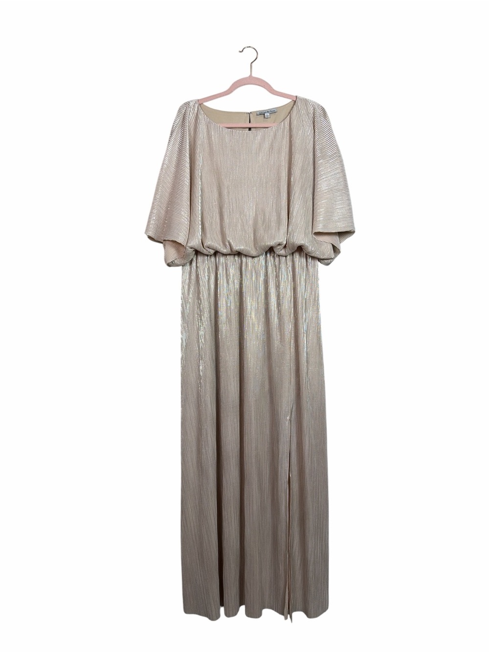 See and Be Seen Large Champagne Gold Metallic Pleated Maxi Dress Flutter Sleeve